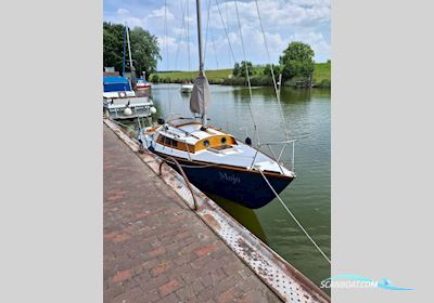 Waarschip 725 Sailingboat 1978, with Mercury engine, Germany