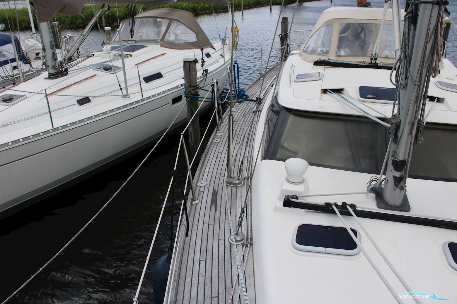 Wauquiez 40 Pilot Saloon