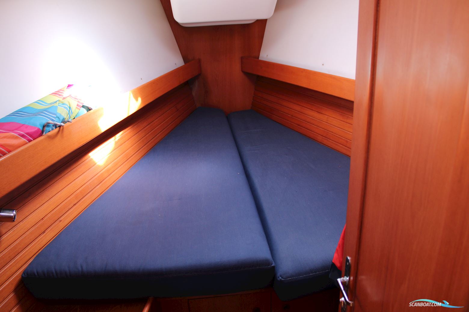 Wauquiez 40 Pilot Saloon