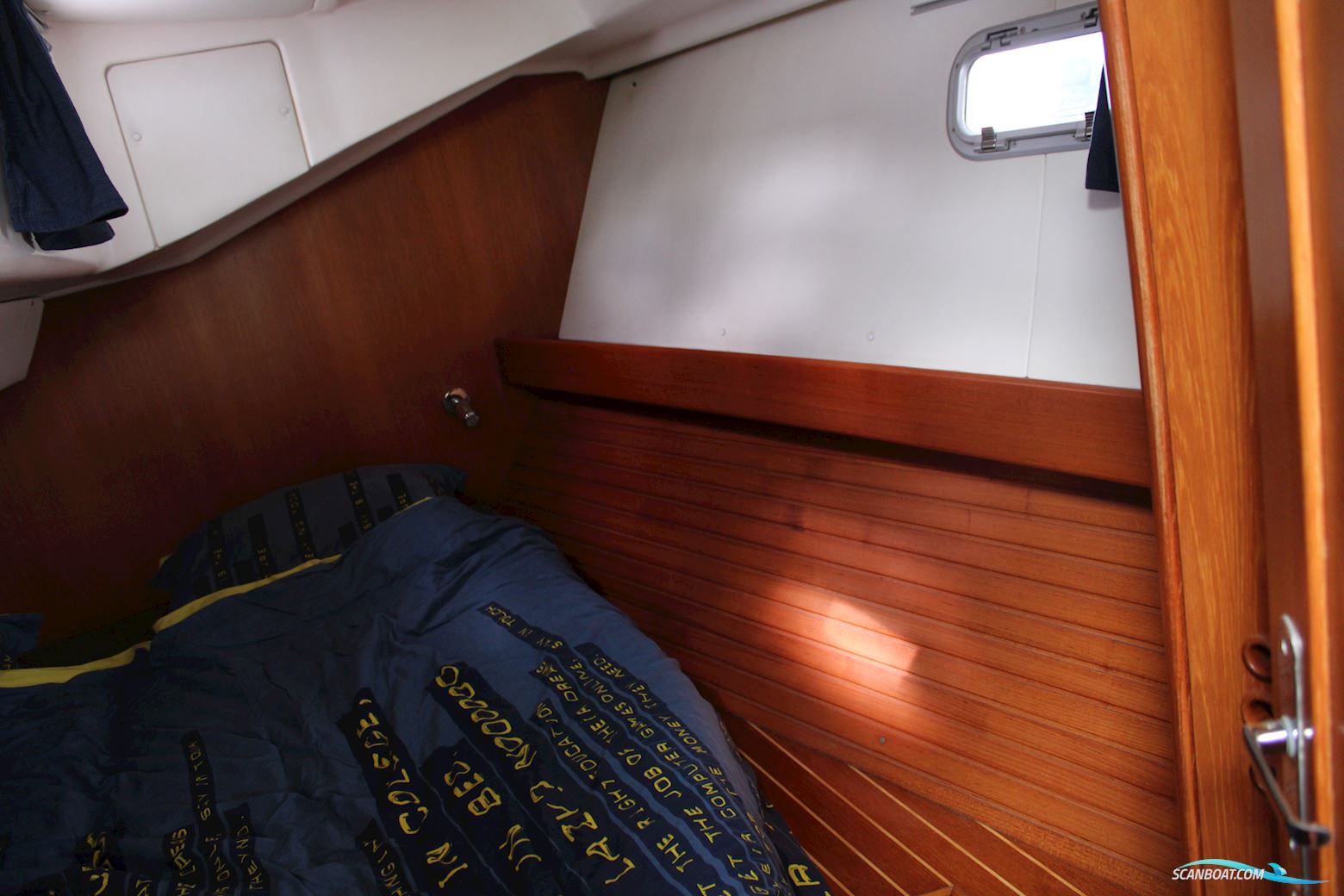 Wauquiez 40 Pilot Saloon