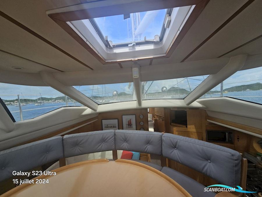 Wauquiez 60 Pilot Saloon