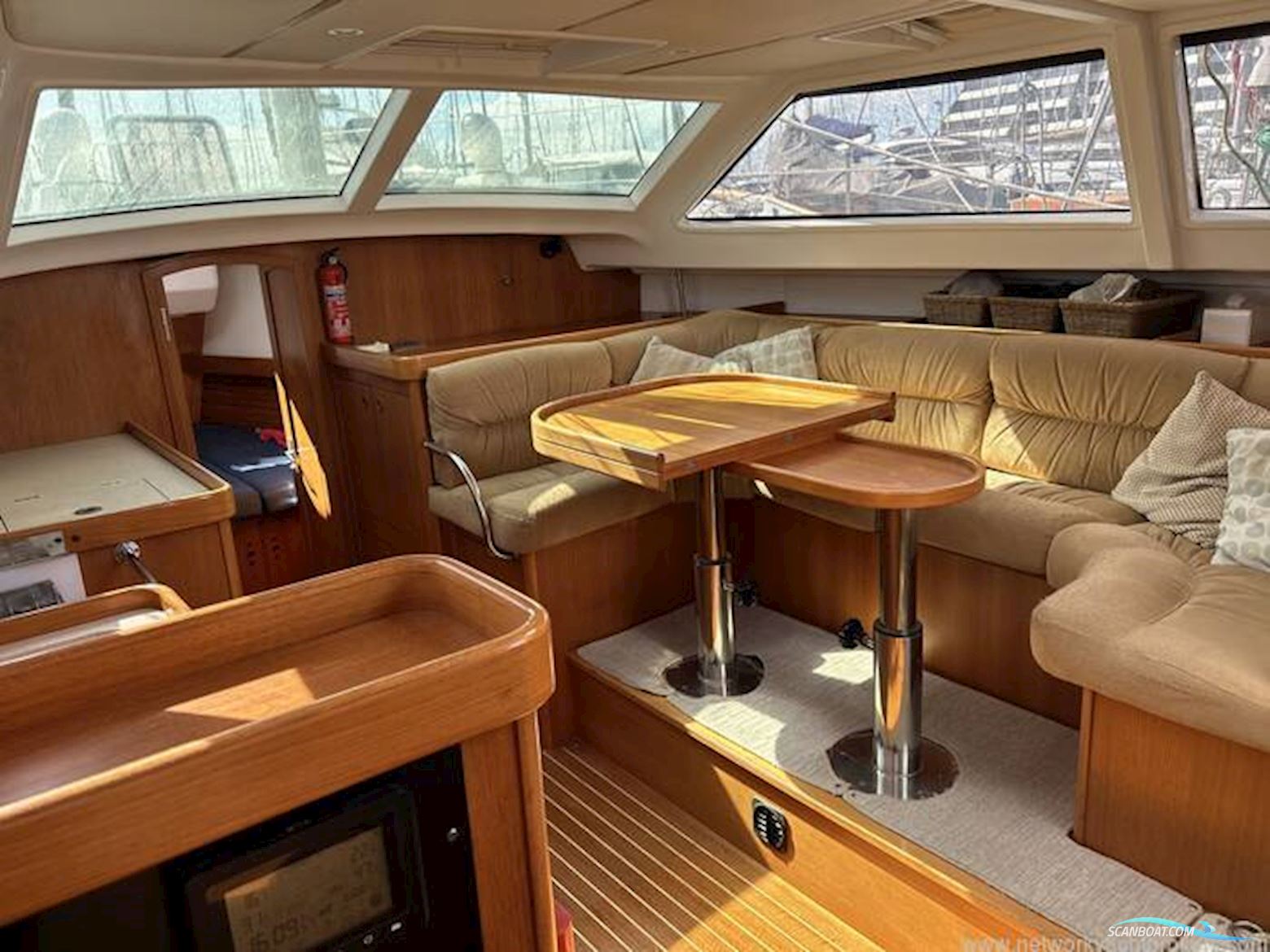 Wauquiez Pilot Saloon 40
