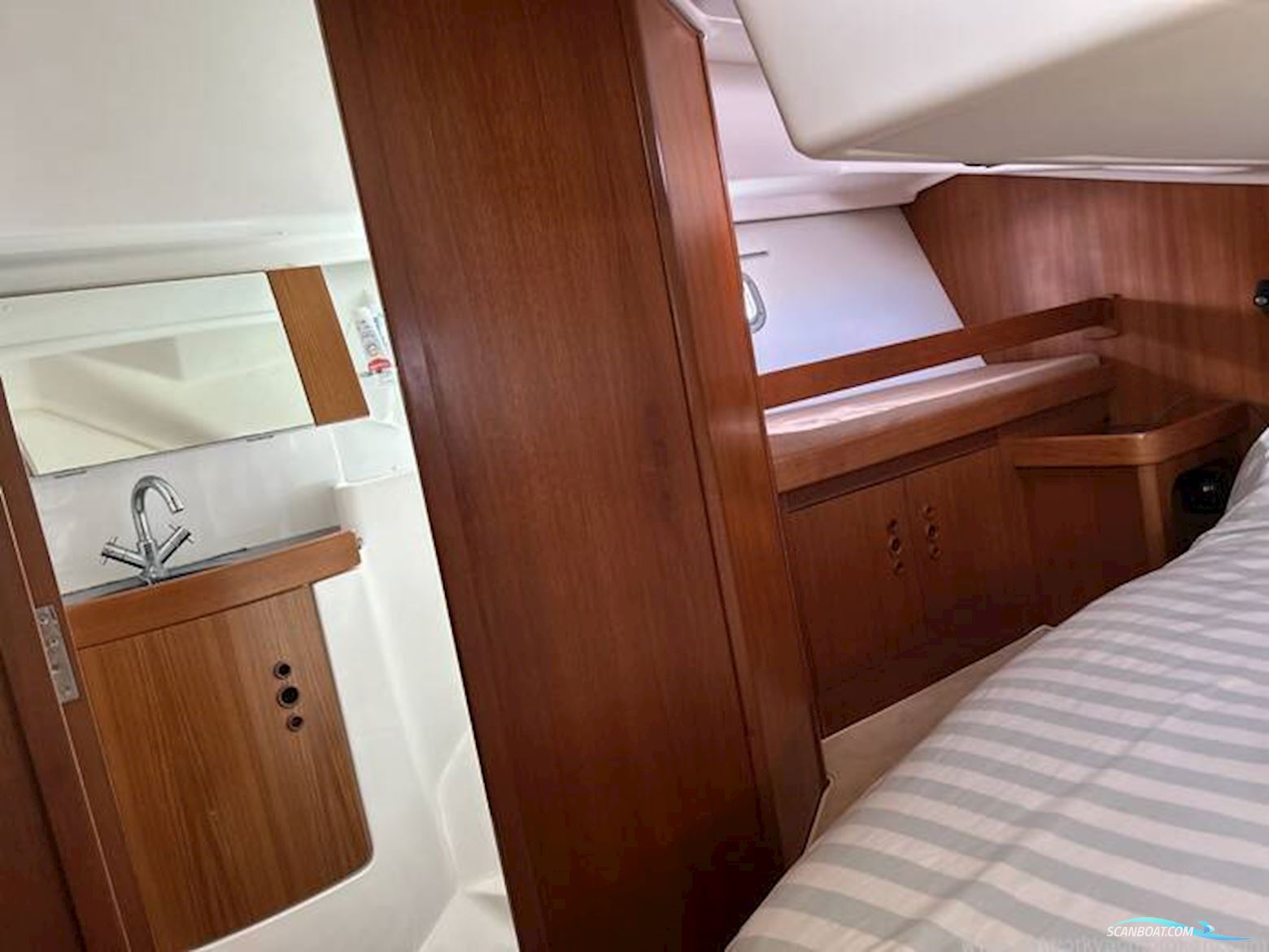 Wauquiez Pilot Saloon 40