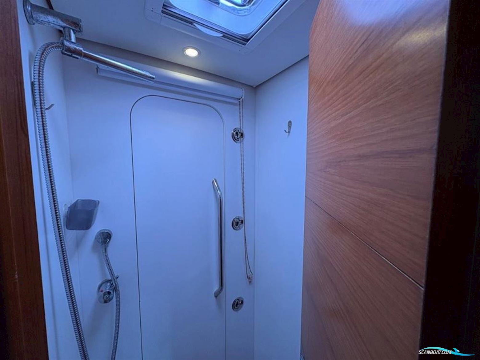 Wauquiez Pilot Saloon 55