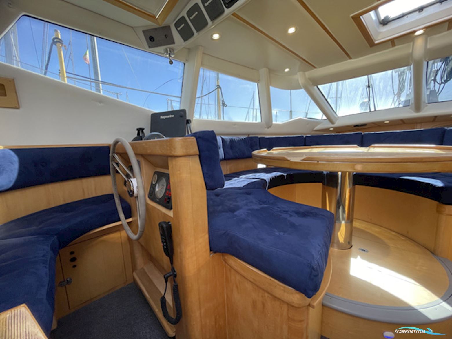 Wauquiez Pilot Saloon 60