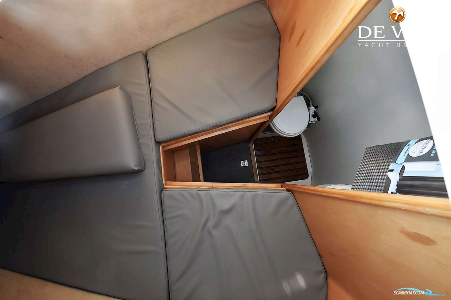 Wauquiez Pilot Saloon 60