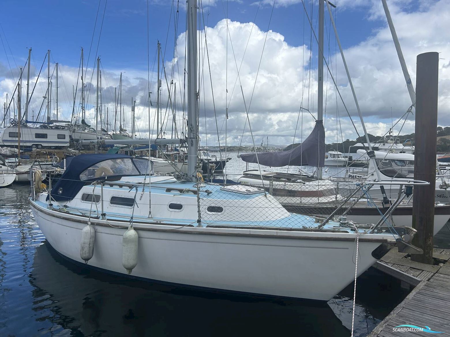 Westerly Griffon Sailingboat 1980, with Beta Marine engine, United Kingdom