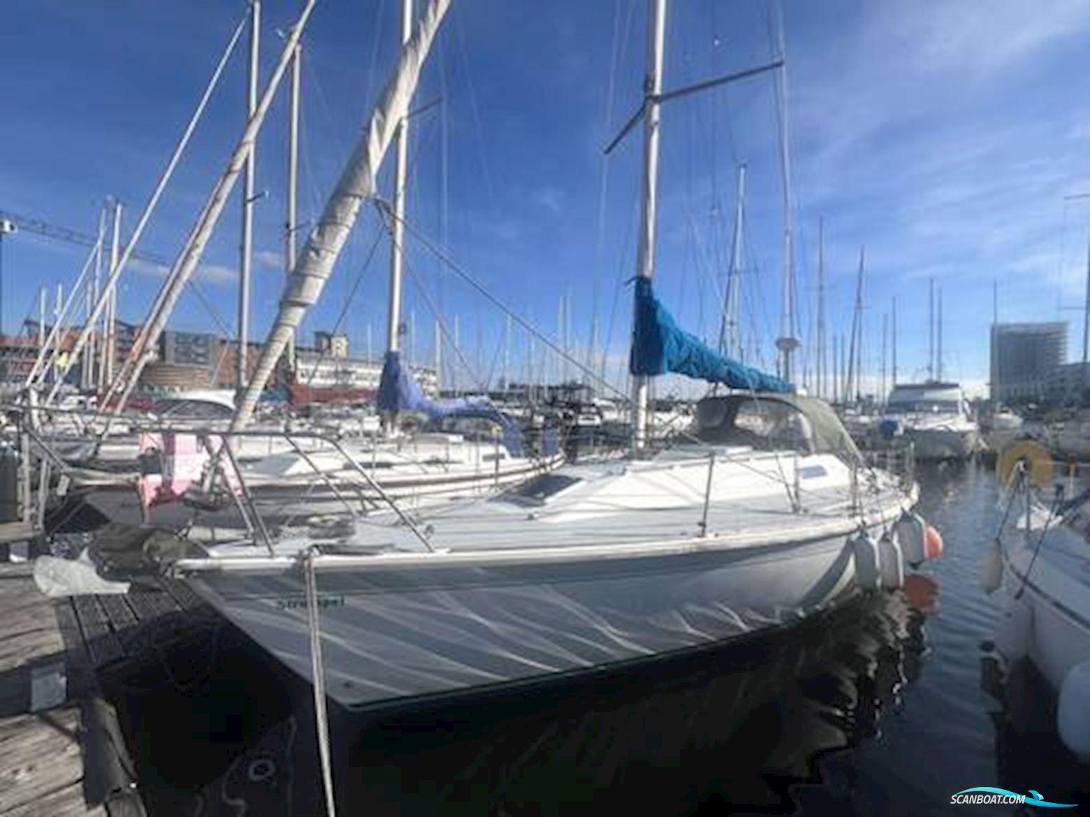 Westerly Regatta 330 Sailingboat 1993, with Volvo Penta MD2020 engine, United Kingdom