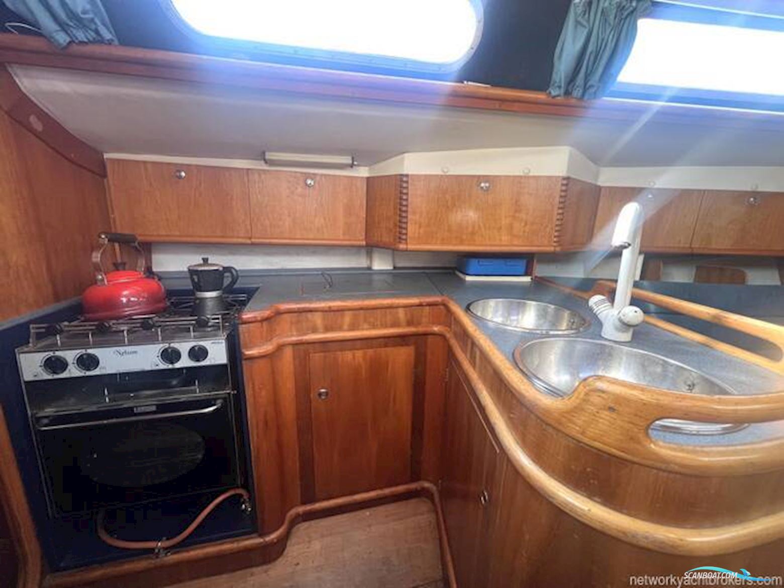 Westerly Regatta 330