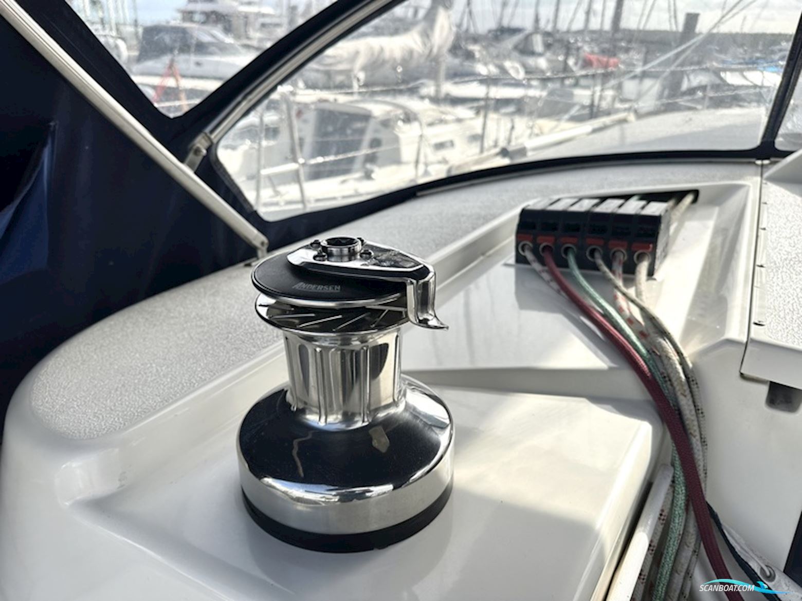 X-442 X-Yacht