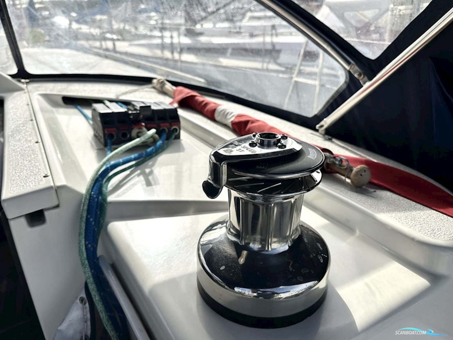 X-442 X-Yacht