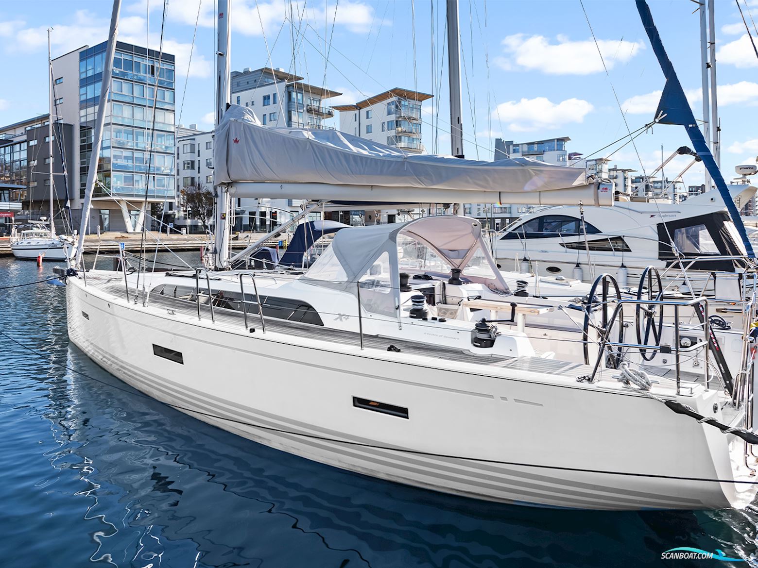 X-yachts 4.3