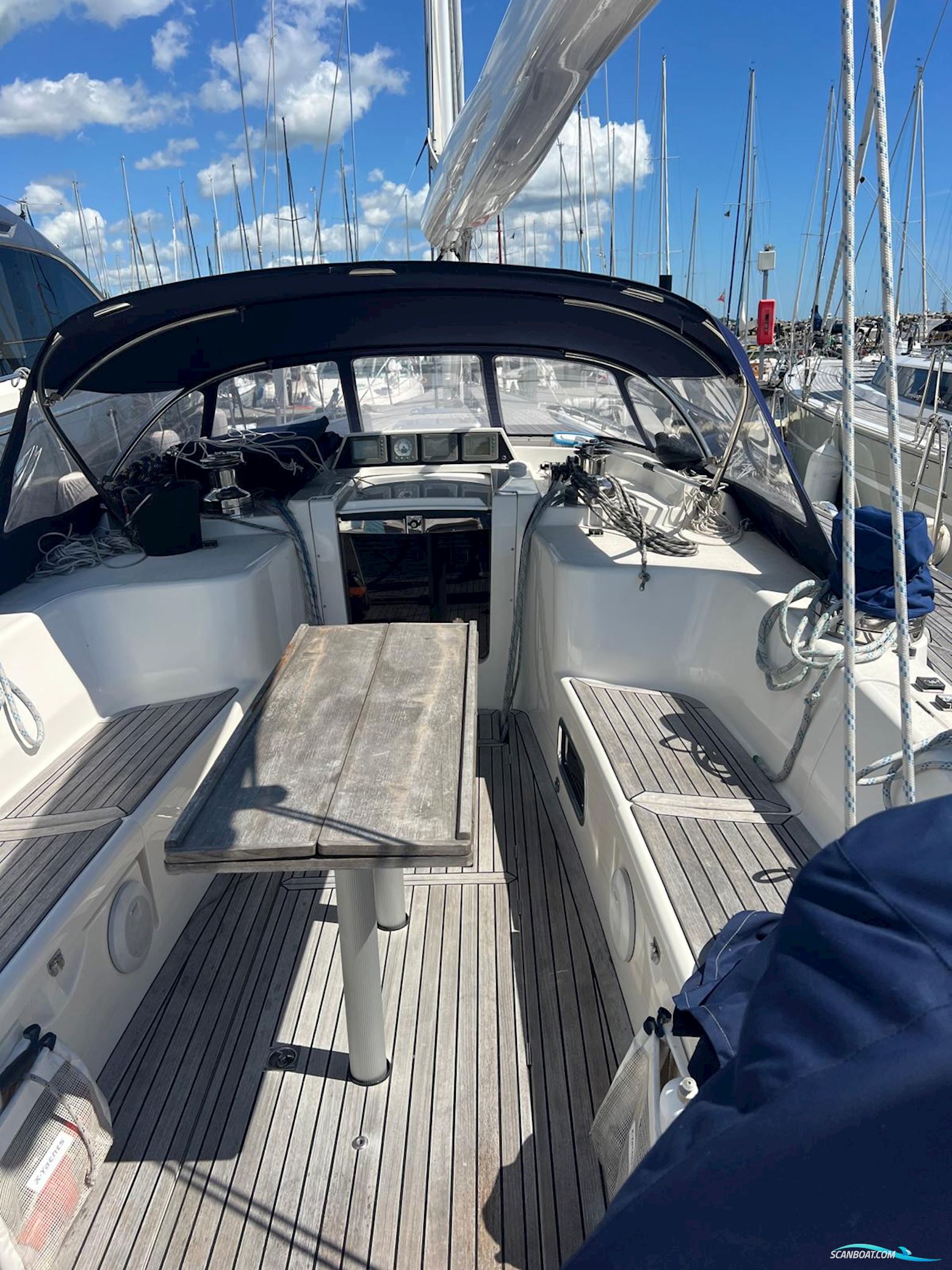 X-Yachts 55