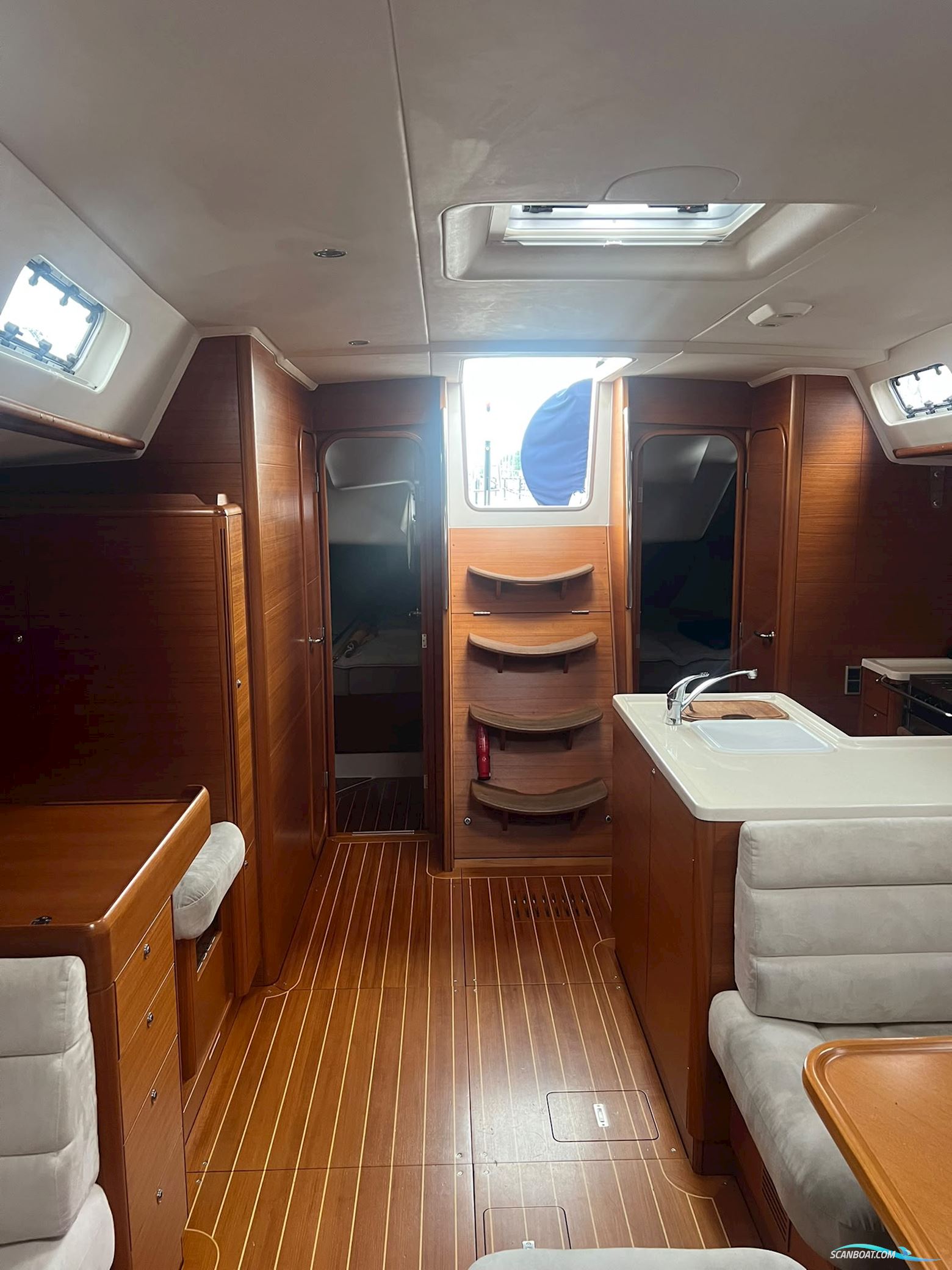 X-Yachts 55