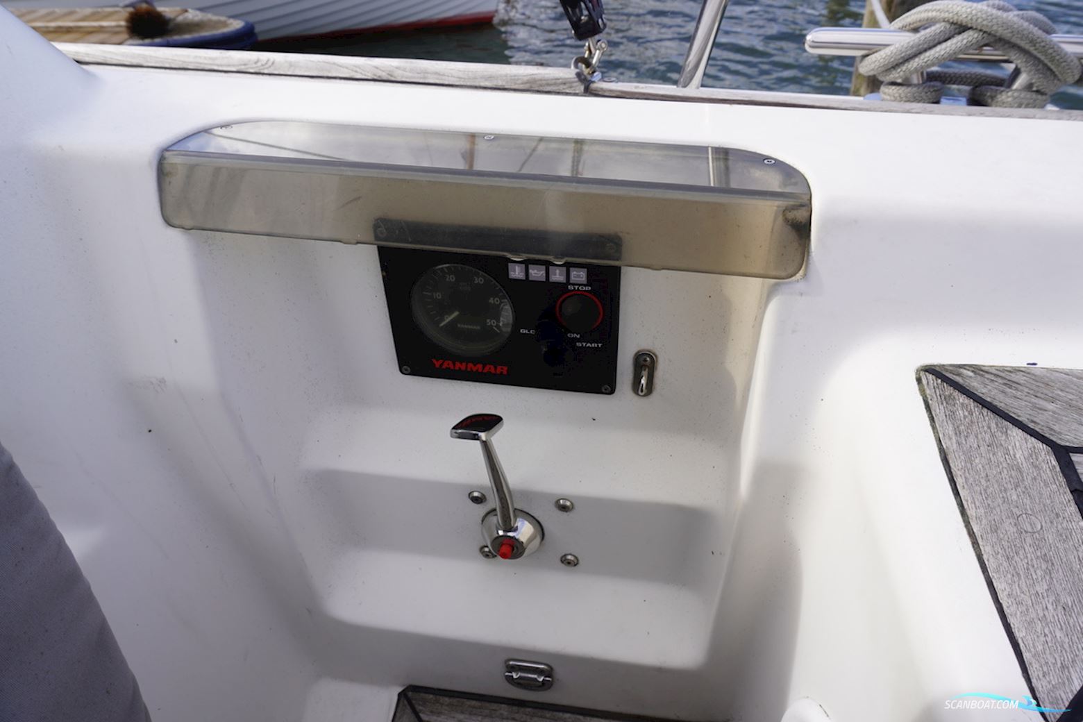 X Yachts X 40