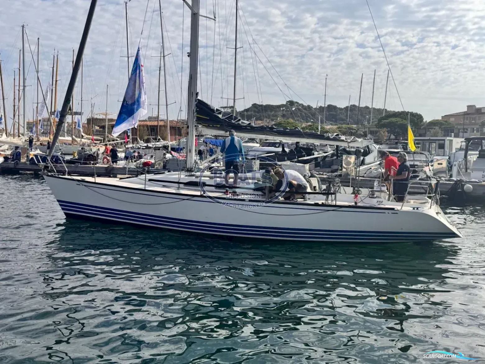 X-Yachts X 412