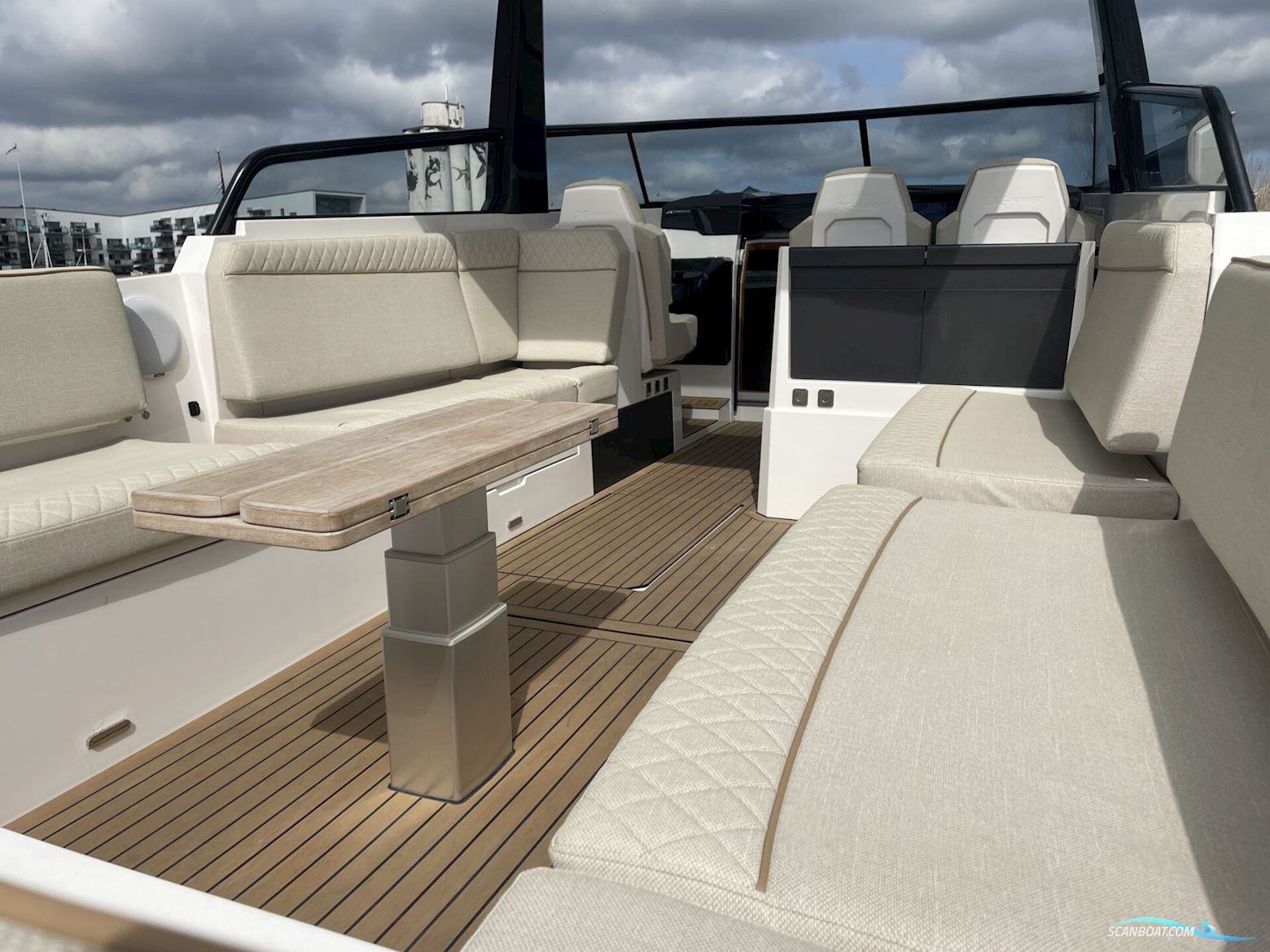 X-Yachts X-Power 33C