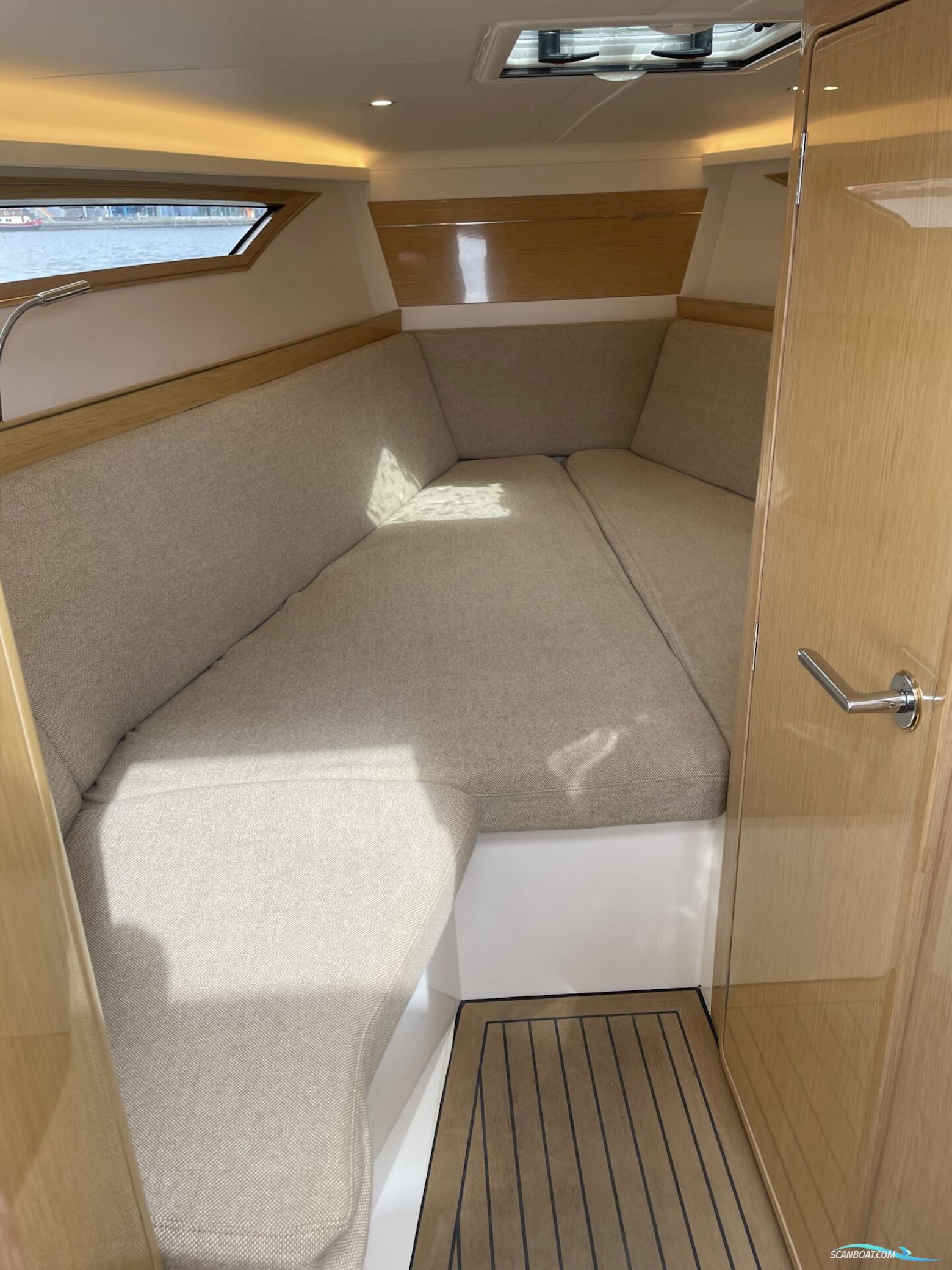 X-Yachts X-Power 33C