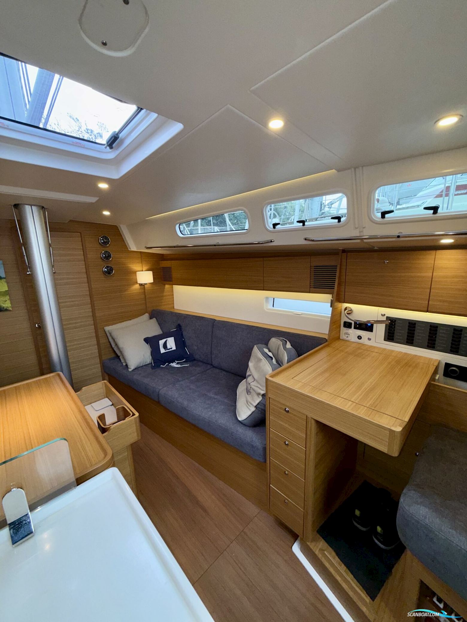 X4⁰ - X-Yachts