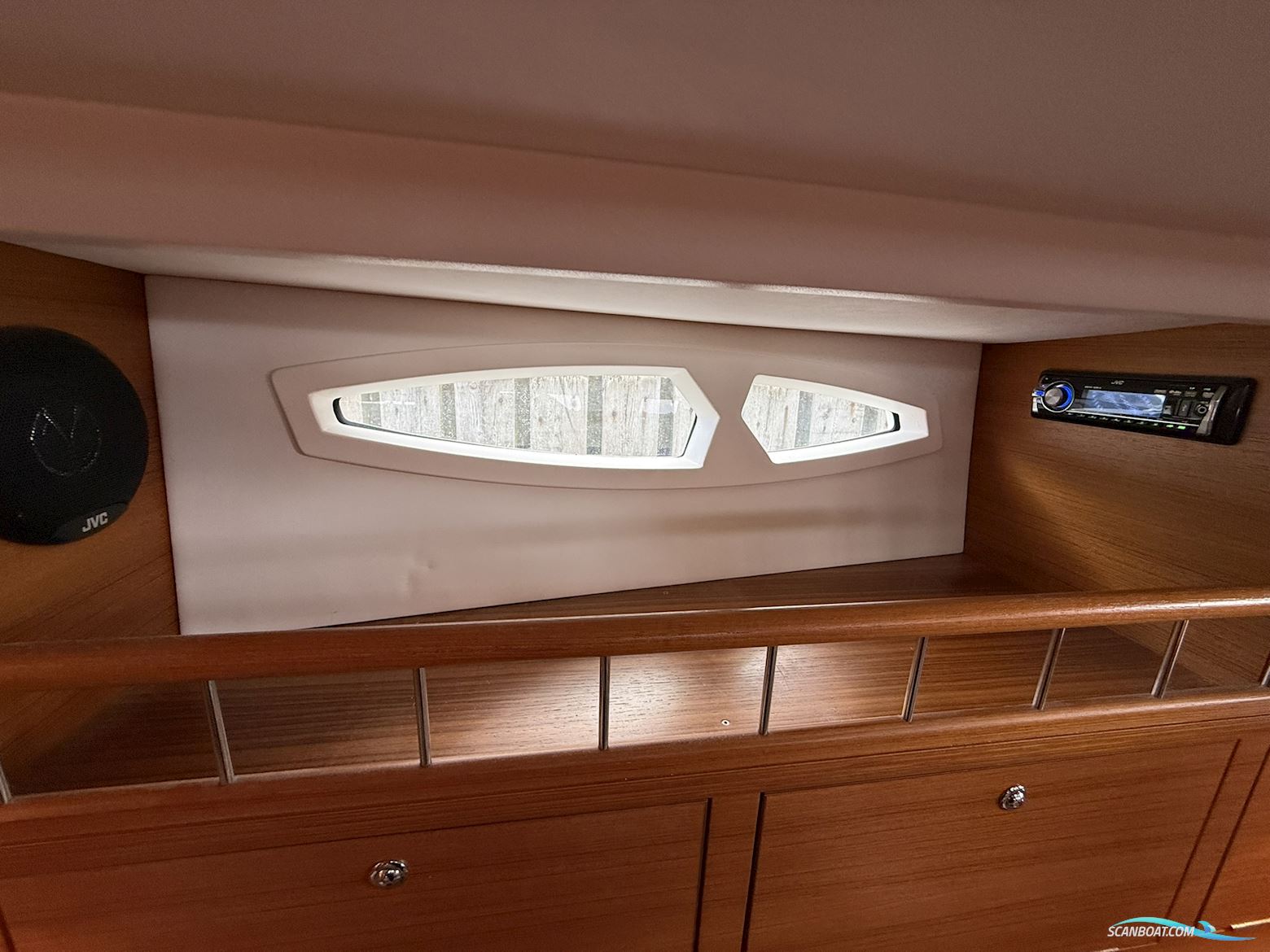 XC 42