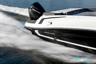 Bayliner VR6 OB Motorboot 2024, Dänemark