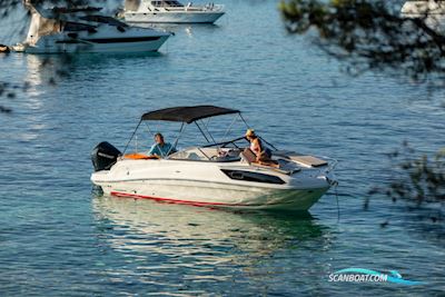 Bayliner VR6 OB Cuddy Motorboot 2024, Dänemark