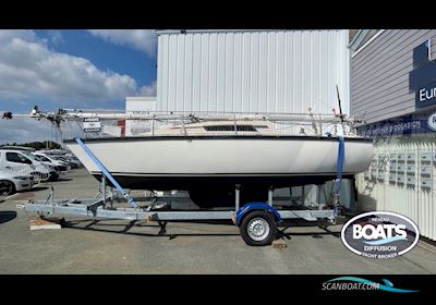 Beneteau FIRST 22 Sailing boat 1979, with SUZUKI engine, France