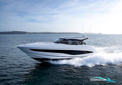 Princess V50 Motorboten 2024, met Volvo Penta Ips 650 motor, United Kingdom