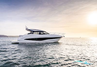 Princess V50 Motorboten 2024, met Volvo Penta Ips 650 motor, United Kingdom