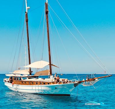 Custom Built Turkish Schooner Sailing boat 1988, with Lombardini Ldw 245 engine, Spain