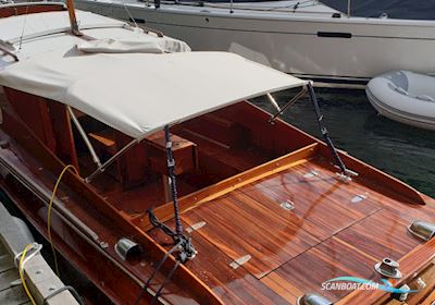 Træbåd Motorboot 1952, mit Volvo Penta motor, Dänemark