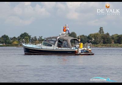 Nelson Weymouth 32 Motor boat 1963, with Volvo Penta engine, The Netherlands