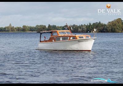 Feadship Akerboom Motor boat 1955, with Peugeot Idenor engine, The Netherlands