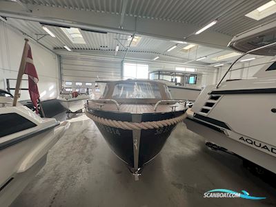Maxima 720 Retro Motorboot 2022, Dänemark