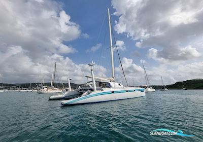 Ksenia 149 Multi hull boat 2010, with Two Craftsman CM4.42hp engine, Martinique