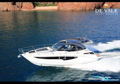 Galeon 335 Hts Motor boat 2018, with Volvo engine, France