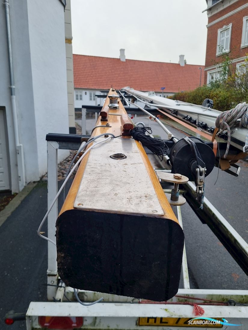 Woodenmast 