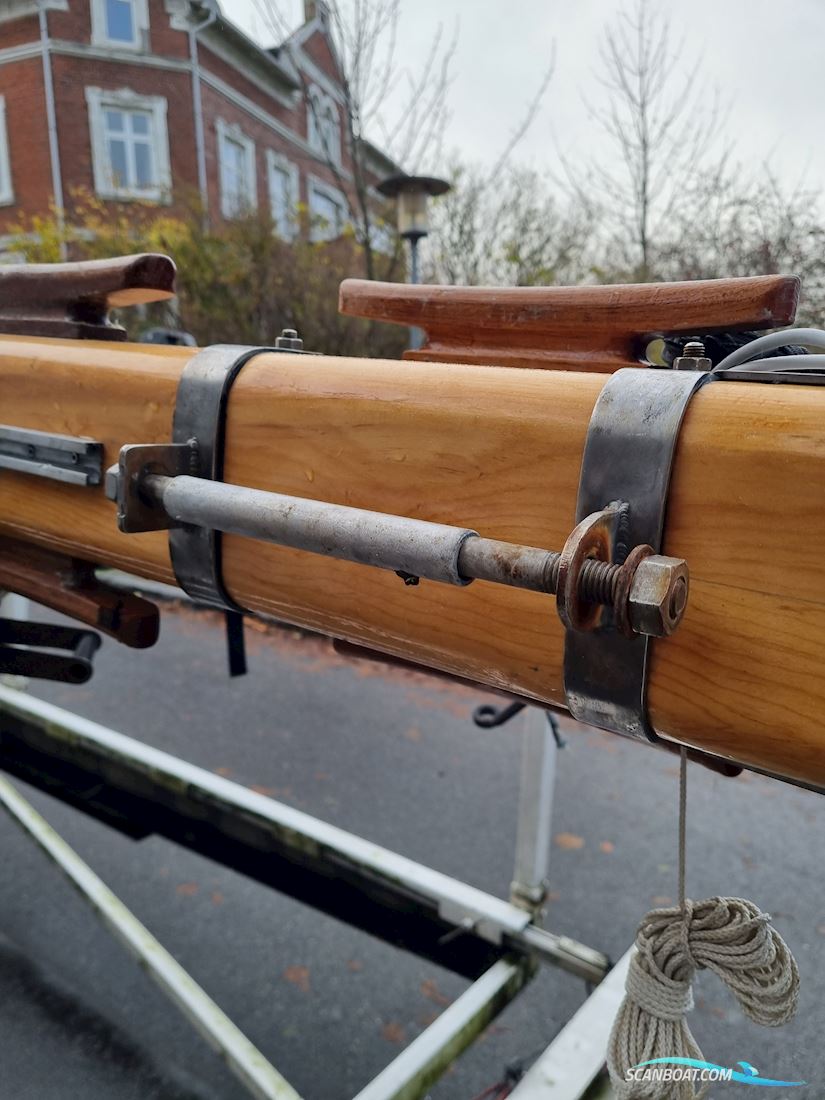Woodenmast 
