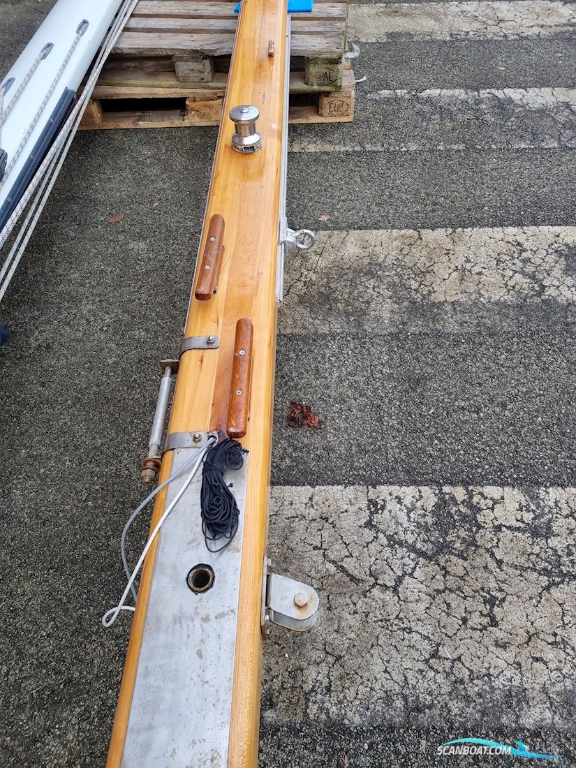Woodenmast 