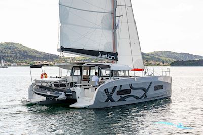Excess 11 Flerskrovsbåt 2023, Kroatien
