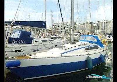Peterson Contention 33 Sailing boat 1978, with 1 x Beta Marine engine, United Kingdom