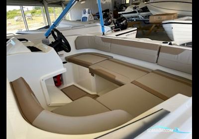 Quicksilver 525 Axess med Mercury F100 EFI ELPT - Dks bedste pris Motor boat 2024, Denmark