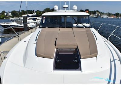 Jeanneau NC 14 Motorboot 2016, mit Volvo Penta D4 - 300 motor, Deutschland