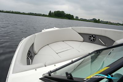 Sea Ray Spx 230 Motorbåd 2020, med Mercruiser motor, Holland