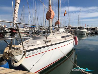 Jeanneau Gin Fizz 37 Sailing boat 1980, with Perkins engine, Spain