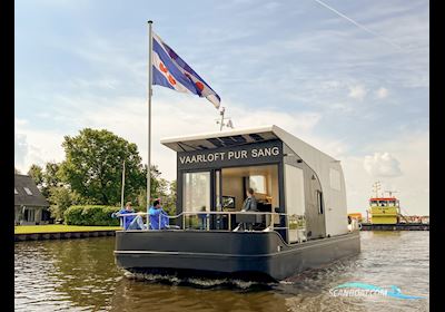 Homeship Vaarloft Volledig Elektrische Houseboat Live a board / River boat 2022, The Netherlands