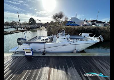 Jeanneau Cap Camarat 6.5 CC Motorbåd 2022, med Yamaha motor, England