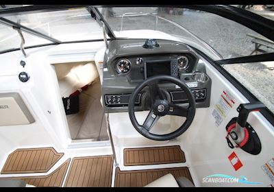 Bayliner VR5 Cuddy Motorboot 2021, mit Mercruiser motor, Dänemark