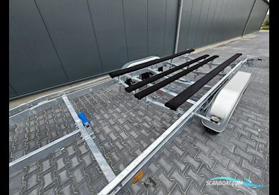 Vlemmix Boottrailers F 2700 kg. Balken Trailer Met Wegklapbare Led Verlichting Båttrailer 2023, Holland