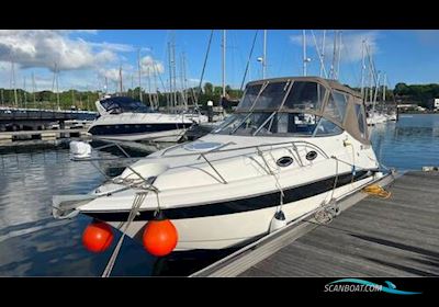 Larson 240 Cabrio Motor boat 2005, with Mercury engine, United Kingdom